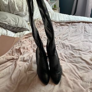 Black boots